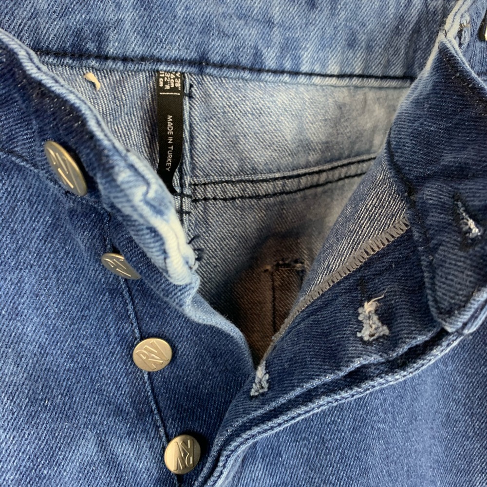 (NWOT) Reclaimed Vintage Skinny Jeans - Picture 7 of 7